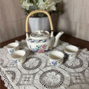 Snow Bone China Haengnamsa Korea Charming Floral Peacock Teapot Set with Cups